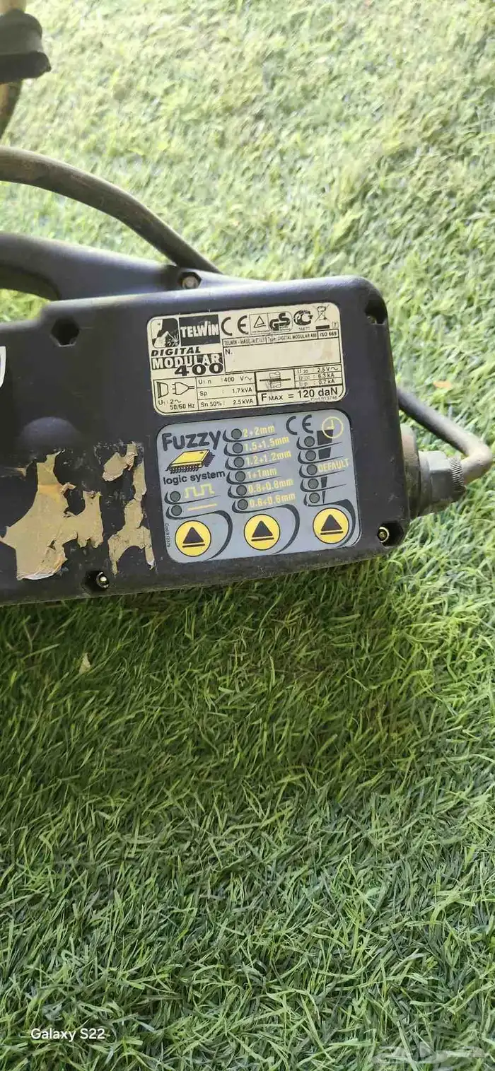 مكينه لحام بنطه ايطالي شبه جديد 2