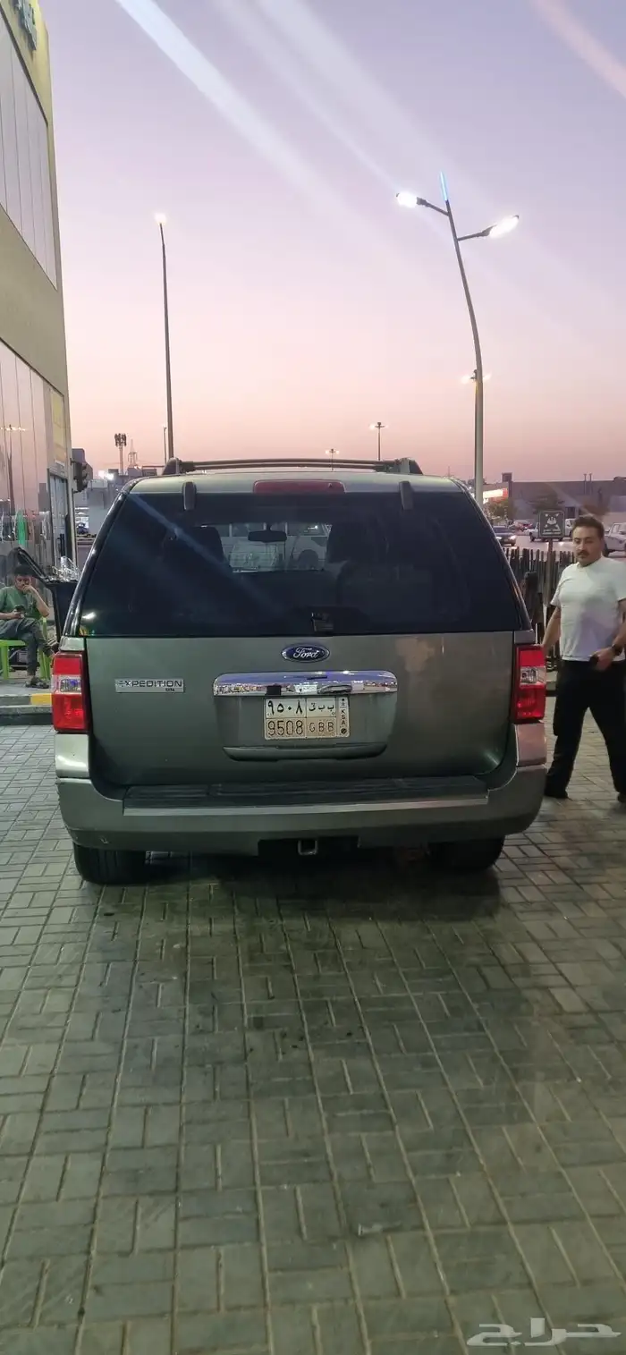 فورد اكسبديشن 2010 4