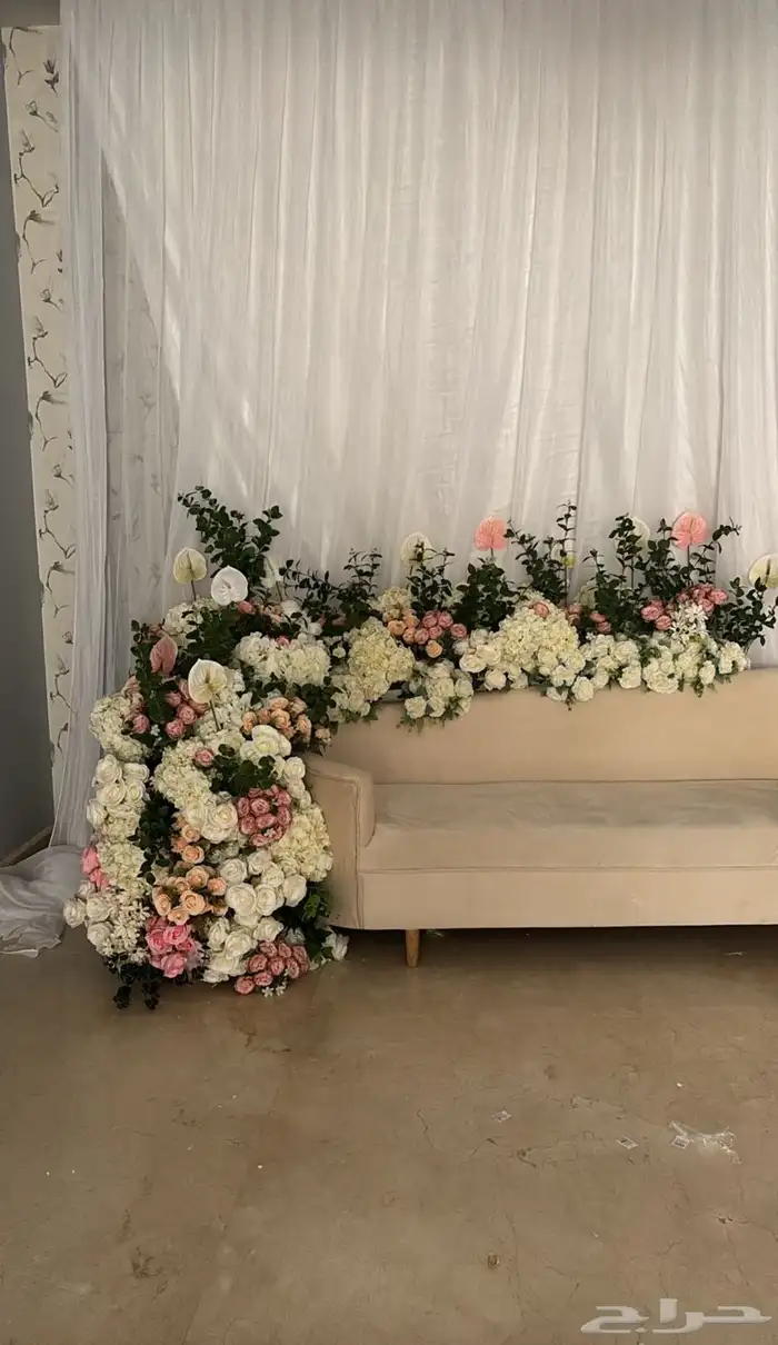 تاجير سماعات وكراسي طاولات  جلسات مداخل كوش 6