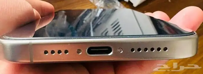 جوال ايفون 15 برو ماكس 7