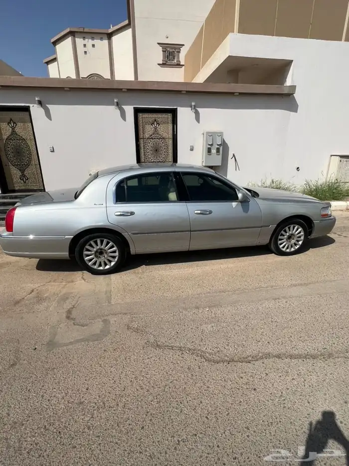 لنكون تاون كار 2005 نظيف 12