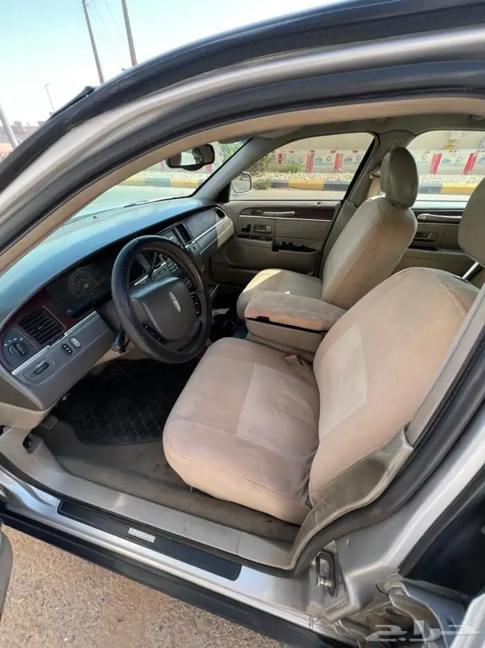 لنكون تاون كار 2005 نظيف 14