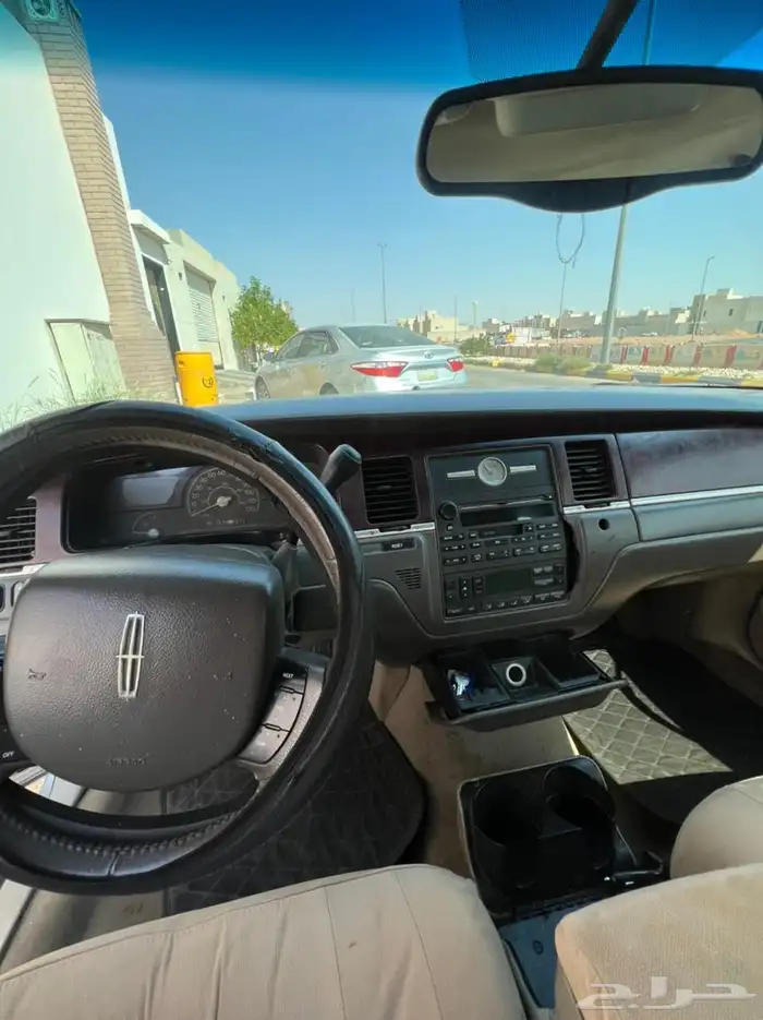 لنكون تاون كار 2005 نظيف 19