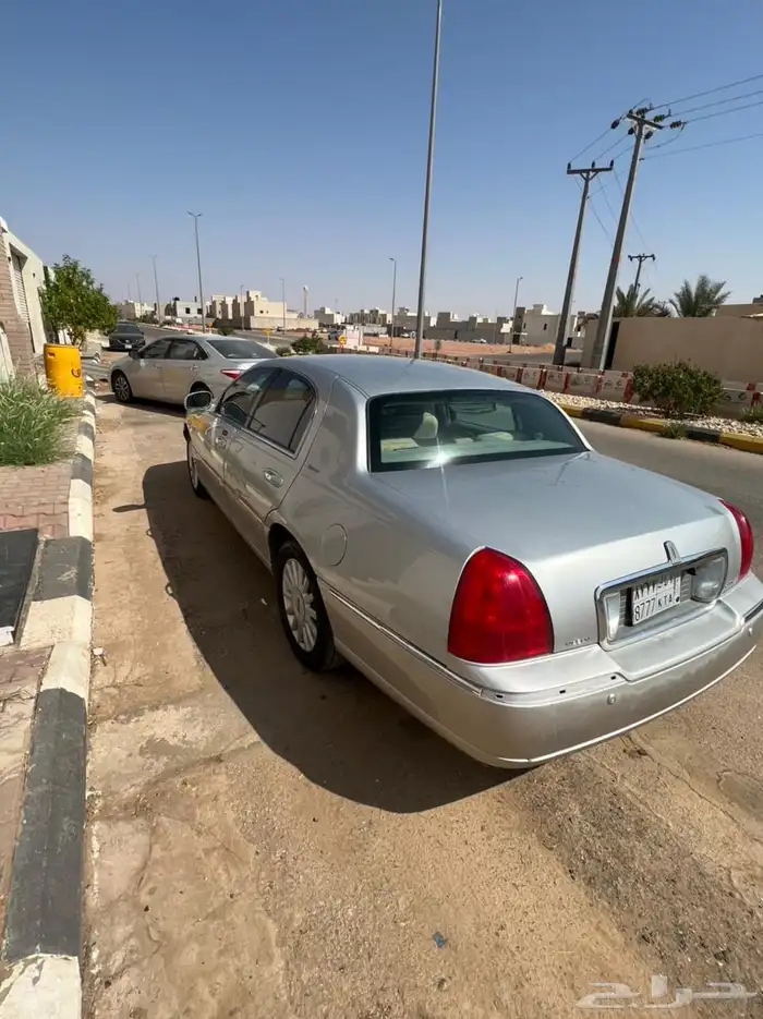 لنكون تاون كار 2005 نظيف 11