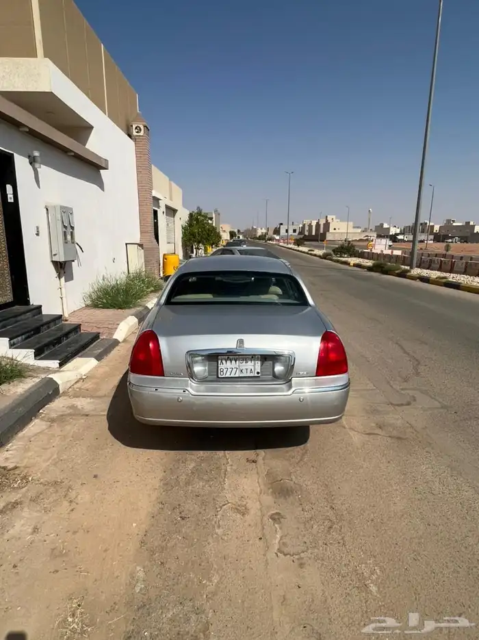 لنكون تاون كار 2005 نظيف 5