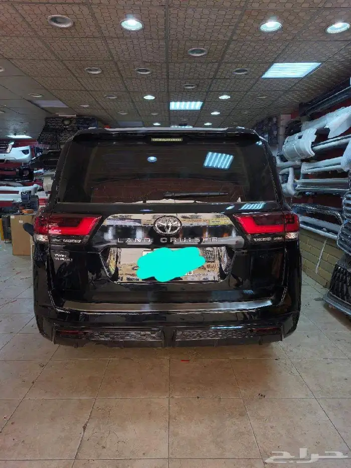 صدامات لاندكروزر 2025 20