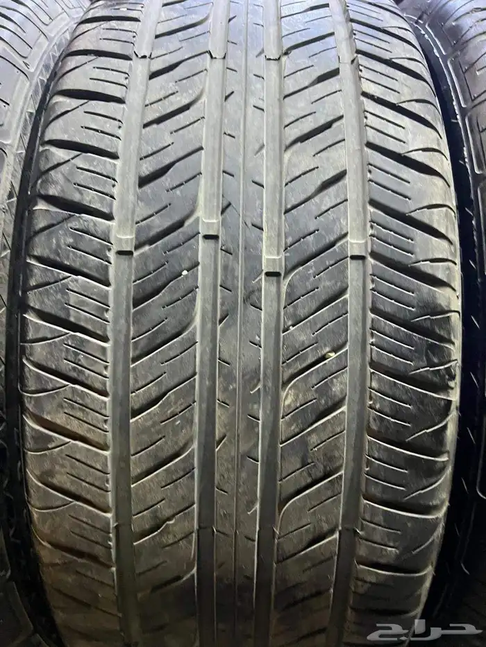 جنوط تورنج 2021 مع كفرات صيني مقاس 285.50.20 تاريخ 25 7