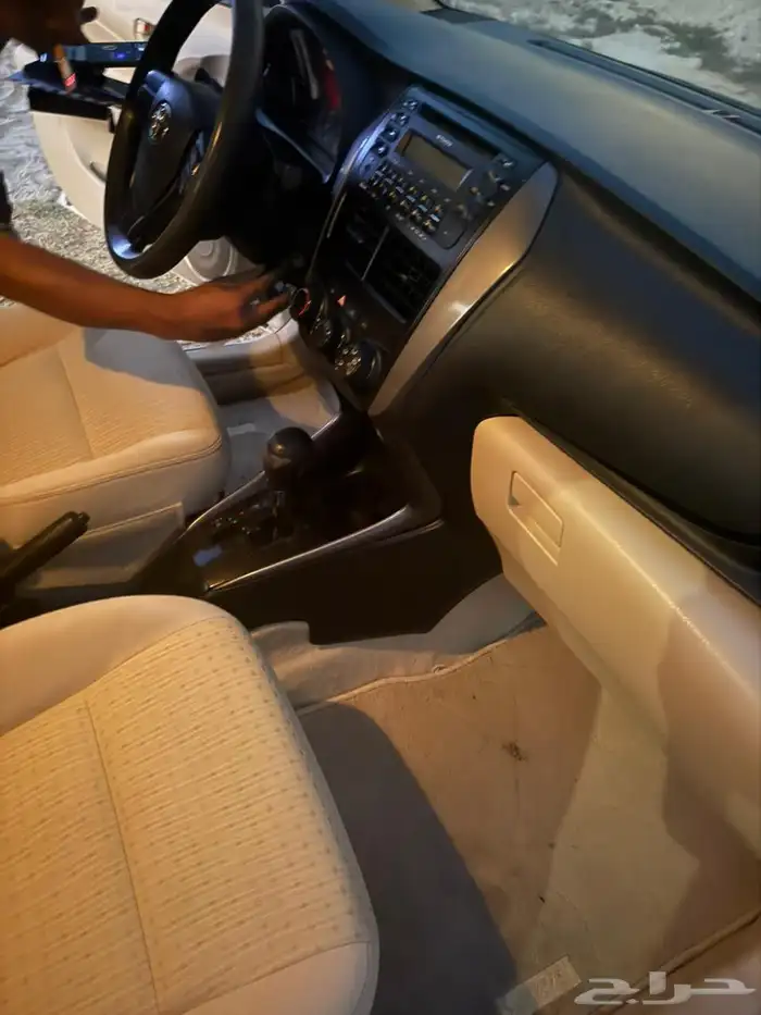 Toyota Yaris 2021 odo meter 22100 8