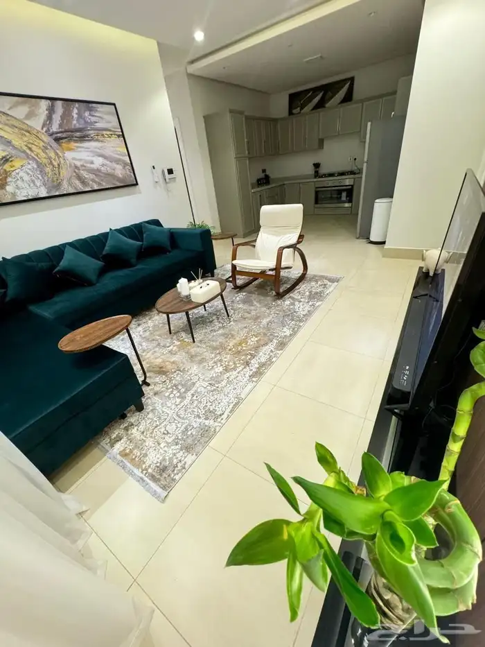 للبيع شقه استثماريه في النرجس 8