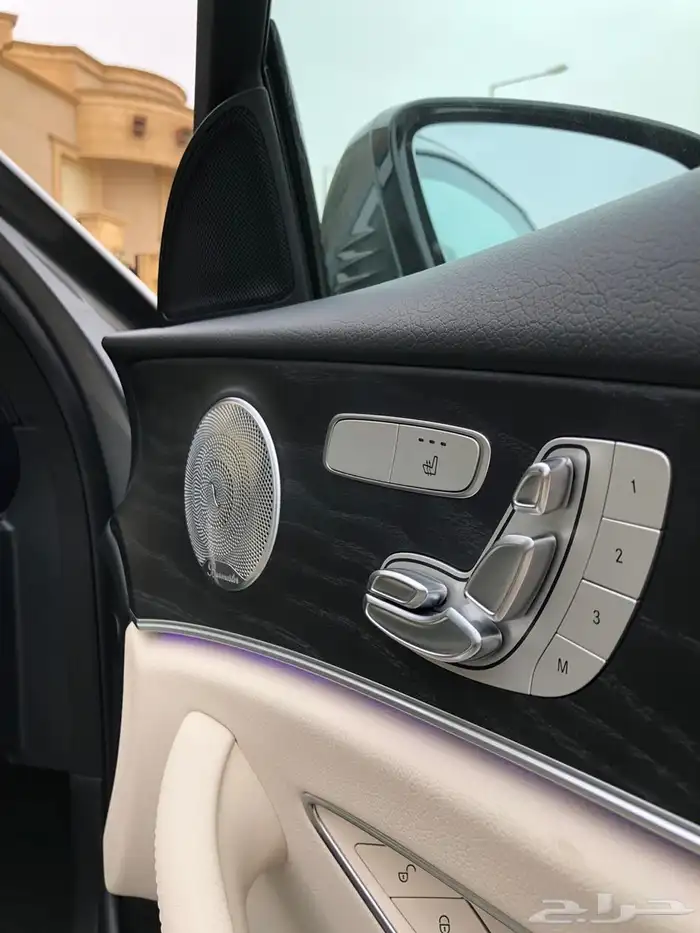 للبيع مرسدسE400 3