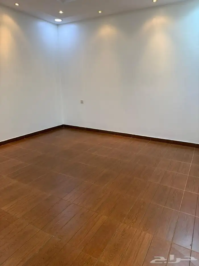 شقه للايجار في النرجس (في فله) 7