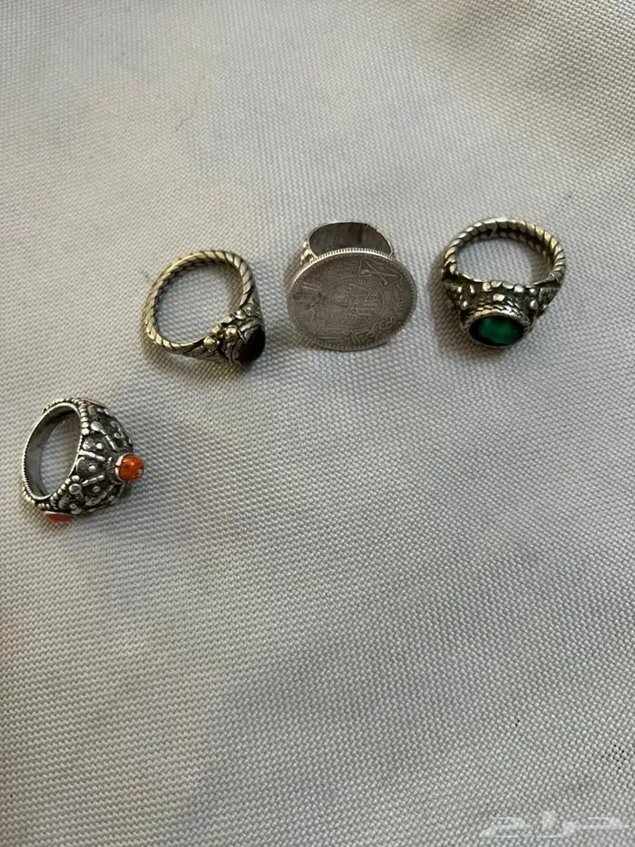 خواتم ملكية نادرة وقديمة جدا احجار كريمة 1