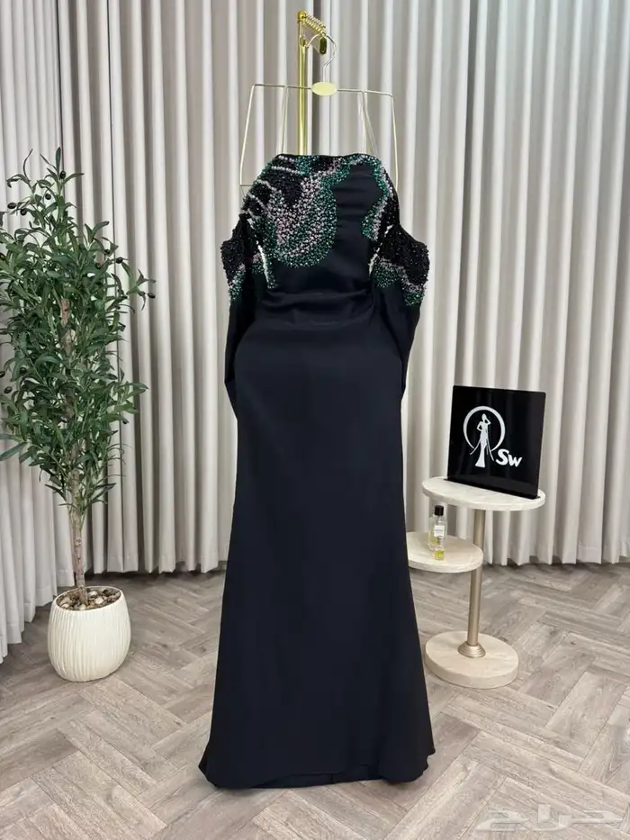 جديدنا كولكشن فساتين سهره واعراس فخمه وراقيه 5