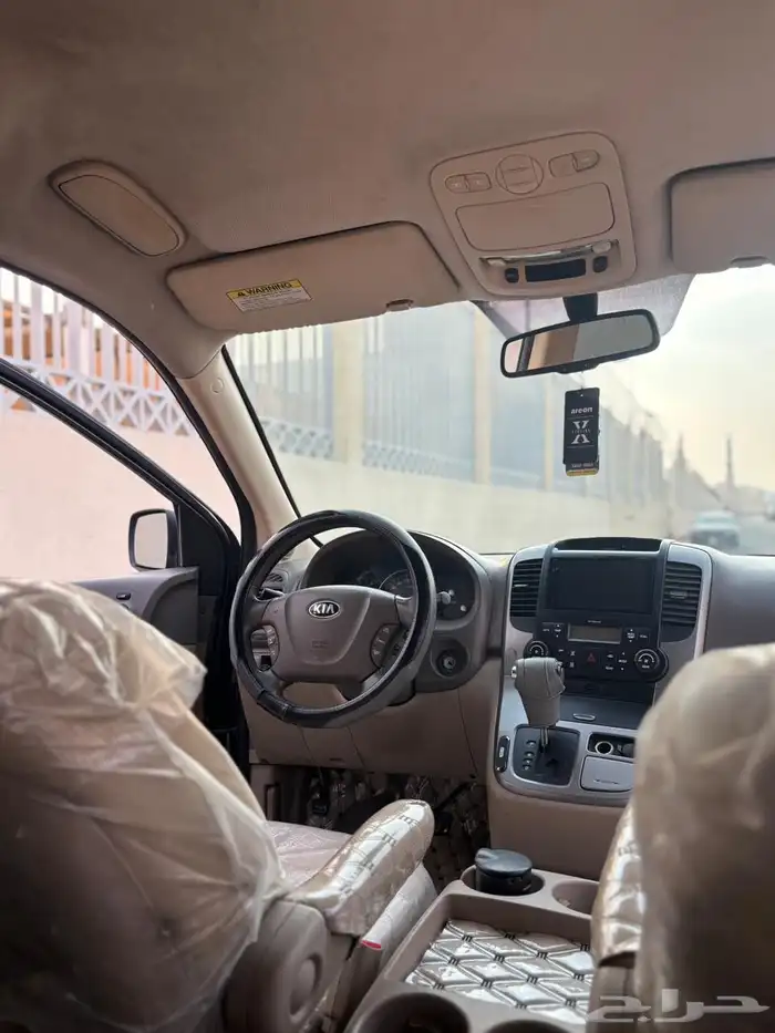 كيا كارنيفال موديل 2013 قمة في النظافة. 6