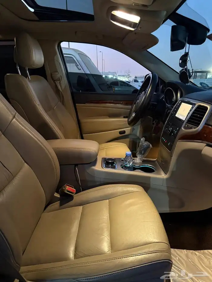 جيب شيروكي 21