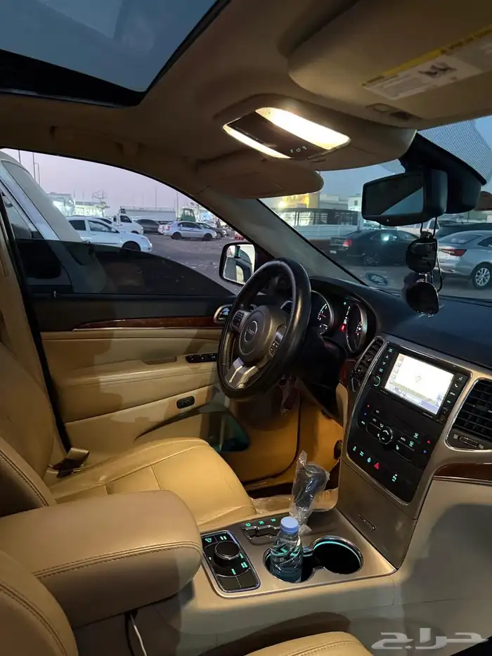 جيب شيروكي 22