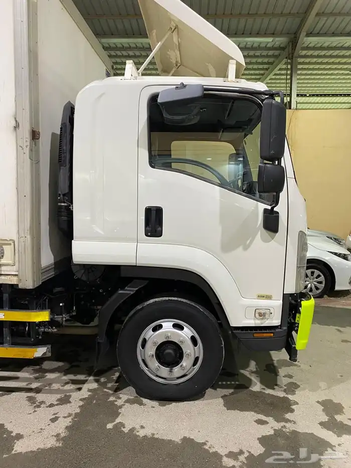 ايسوزو لوري موديل 2021 3