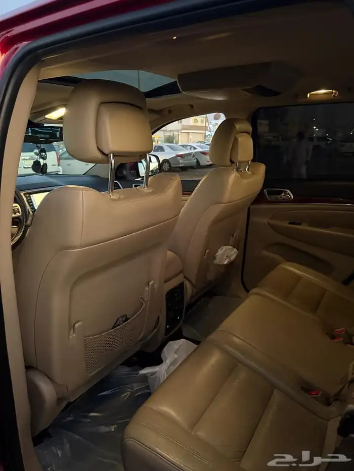 جيب شيروكي 15