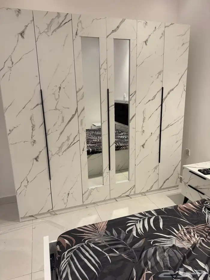 غرفة نوم كاملة  أثاث منزلي  سرير ودولاب وبطانيات 31