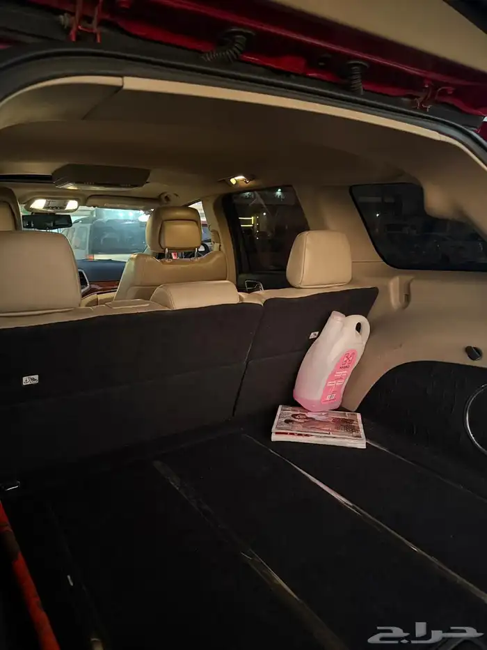 جيب شيروكي 18