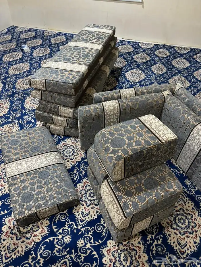 مراتب مجلس ارضي 15 متر زاويتين نضيفاات 0