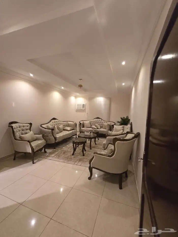 شقق مؤثثة للايجار 1