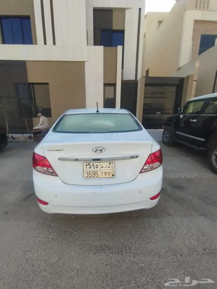 اكسنت 2017 ابيض 4