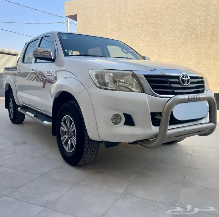 هايلوكس للبيع 1