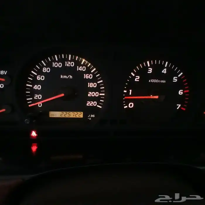 جيب جكسار 2002 قير عادي مخزن 6