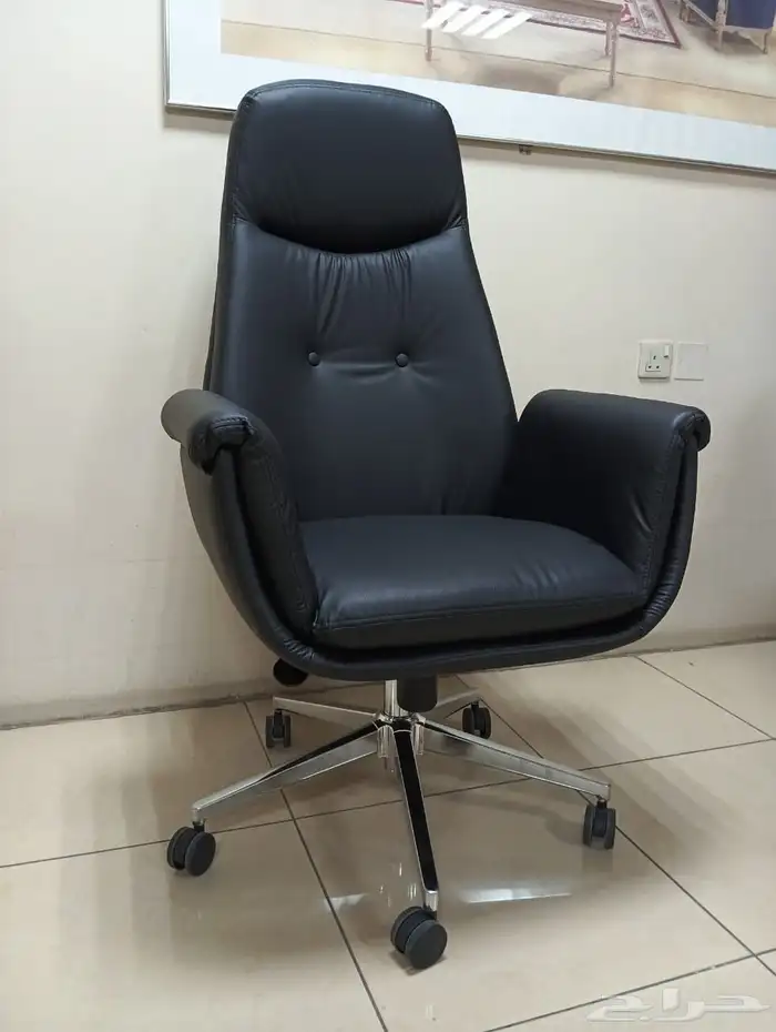 محطات عمل  كراسي محاضرات  جلسات خارجيه  مكاتب  كراسي 4