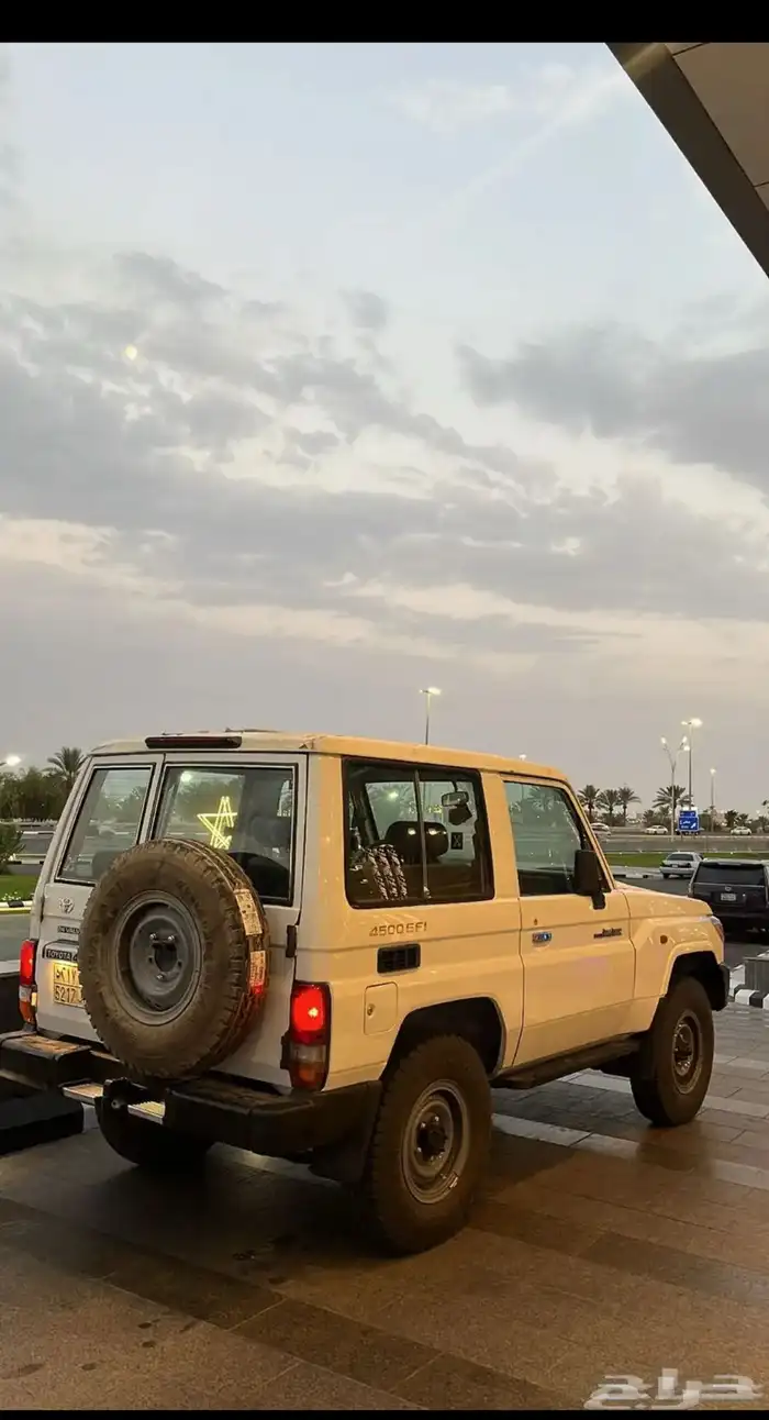 للبيع جيب ربع 2008 2