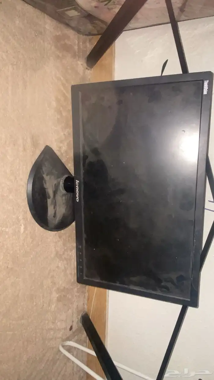عندي شاشه لينوفو استعمال يومين 0