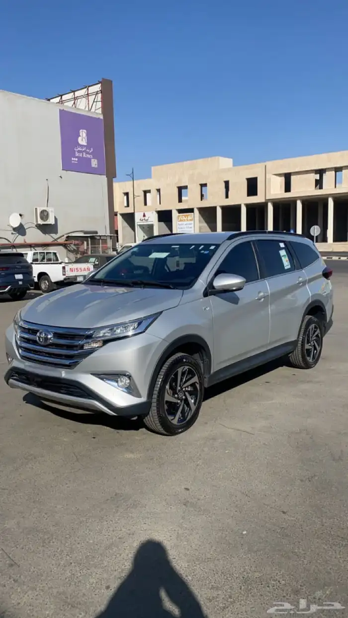 تويوتا راش للبيع نضيف 1