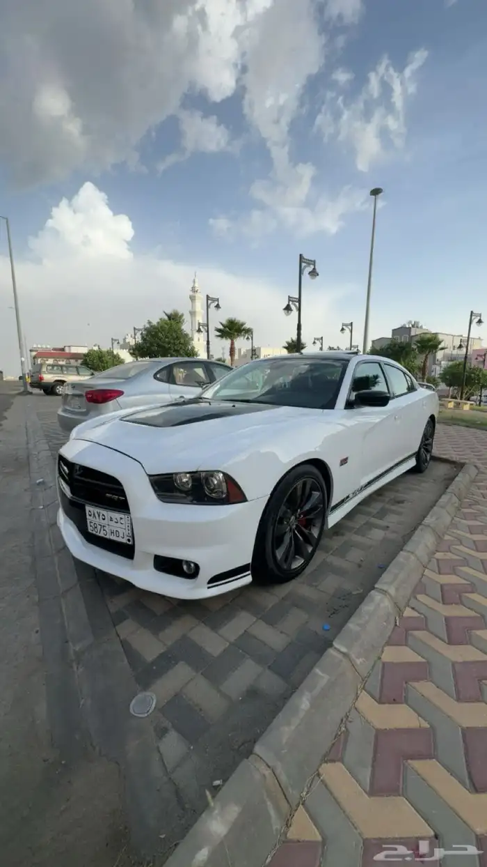 تشارجر srt بلاك اديشن 1