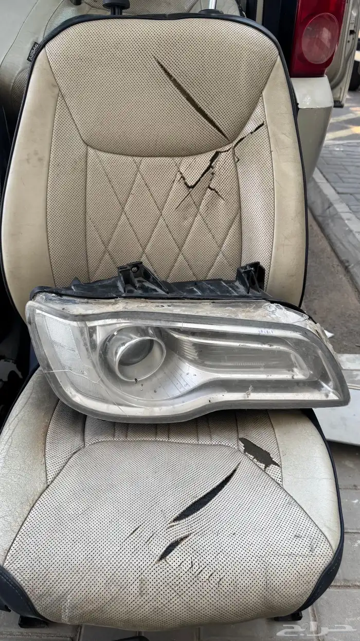 داخلية كلايسلر 2015 c300 5