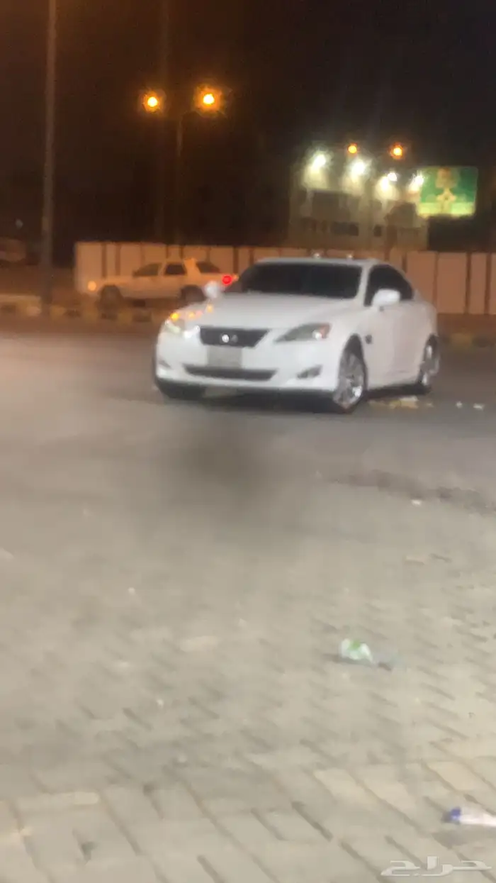 لكزس IS300 موديل 2008 للبيع 38