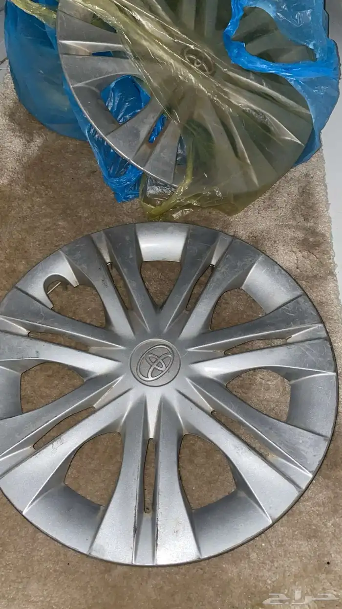 طيس هايلكس ب ختوم بلدها 0