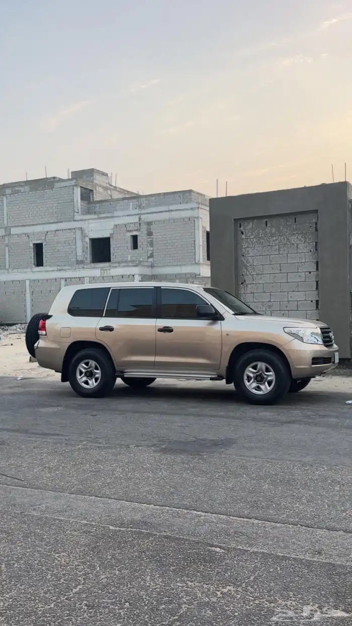 لاندكروزر ستاندر 2008 وارد قطر (قير عادي) V6 اقبل البدل 21