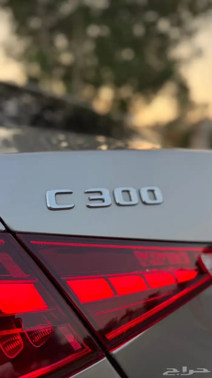 2024 مرسيدس C300 17