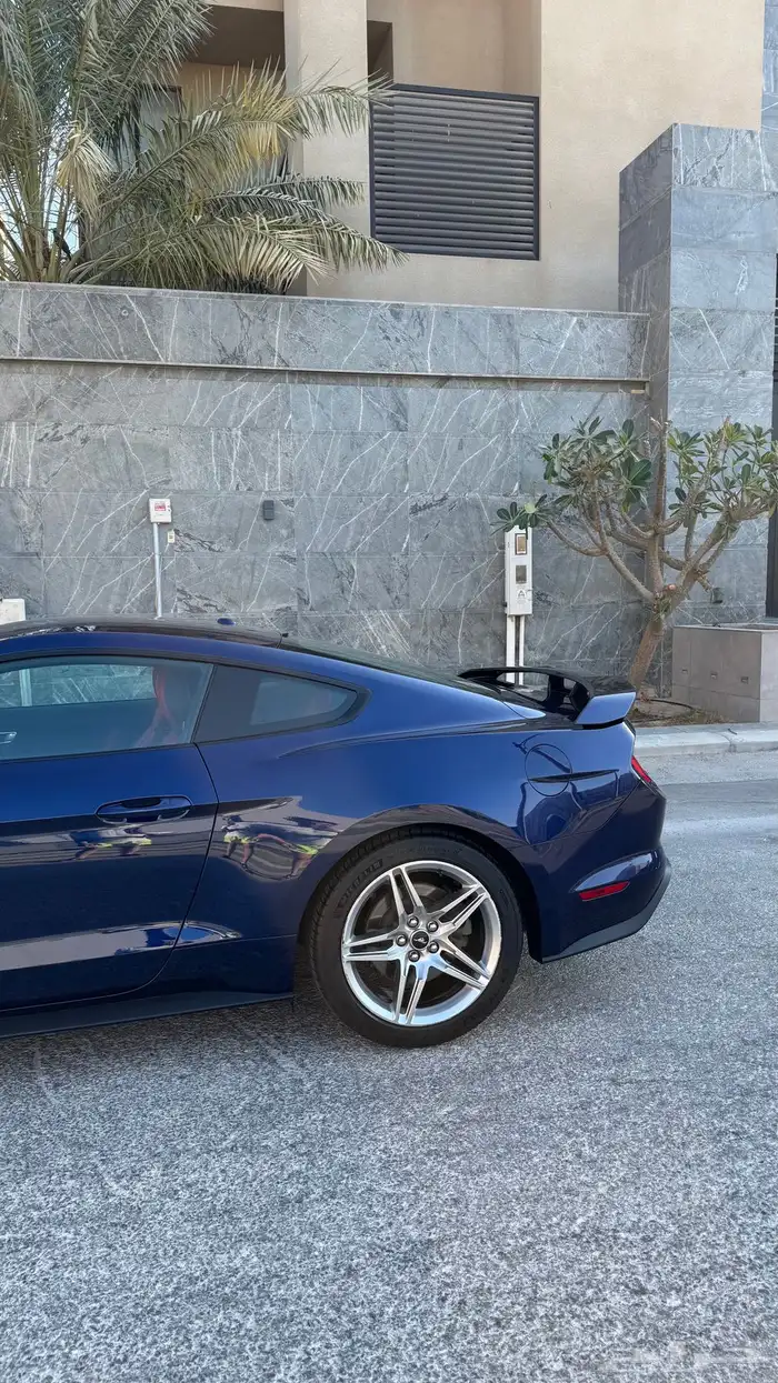 للبيع فورد موستينج بيرفورمانس بكج 2020 بحالة الوكاله 5