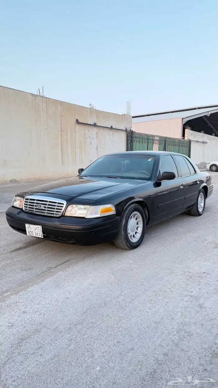 فورد فكتوريا 2002 0