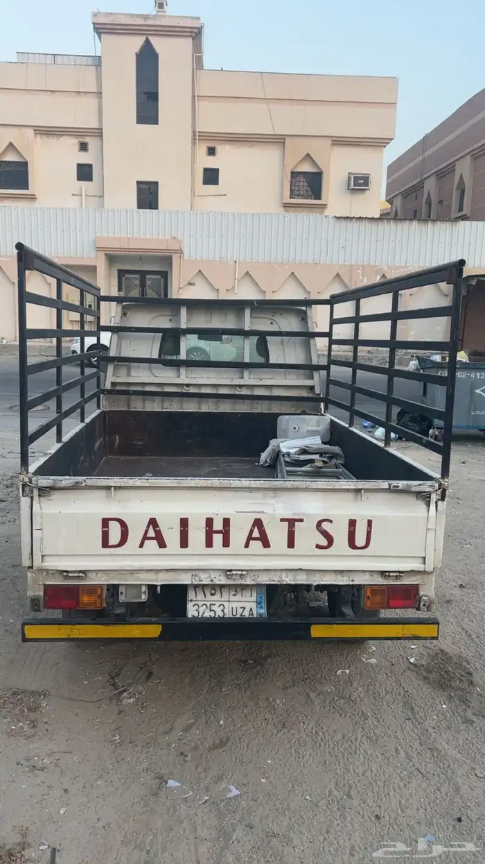 دباب ديهاتسو 2012 3