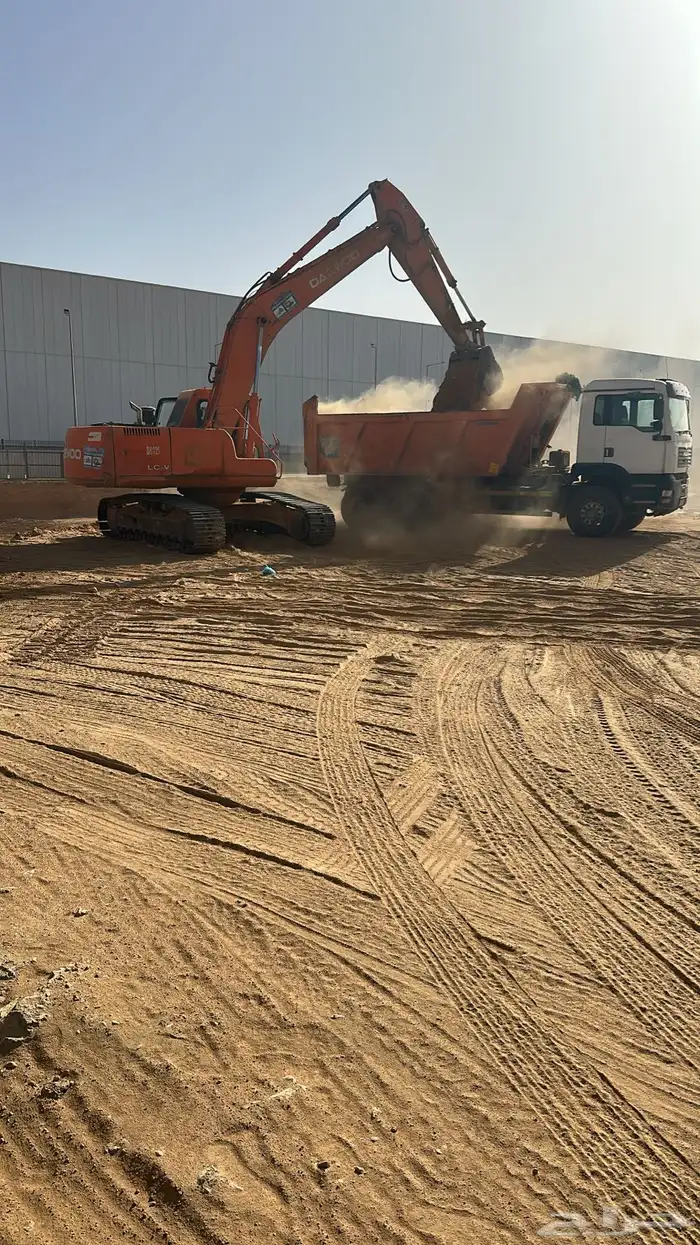 بوكلين شيول ترلات للحفر والدفان ونقل المخلفات البناء 4