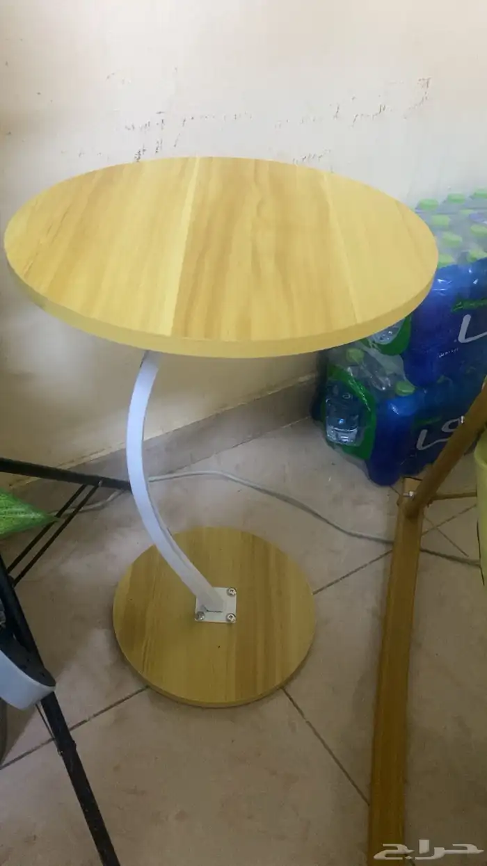 كرسي متحرك ارجوحة زايد ترابيزه صغيره 2