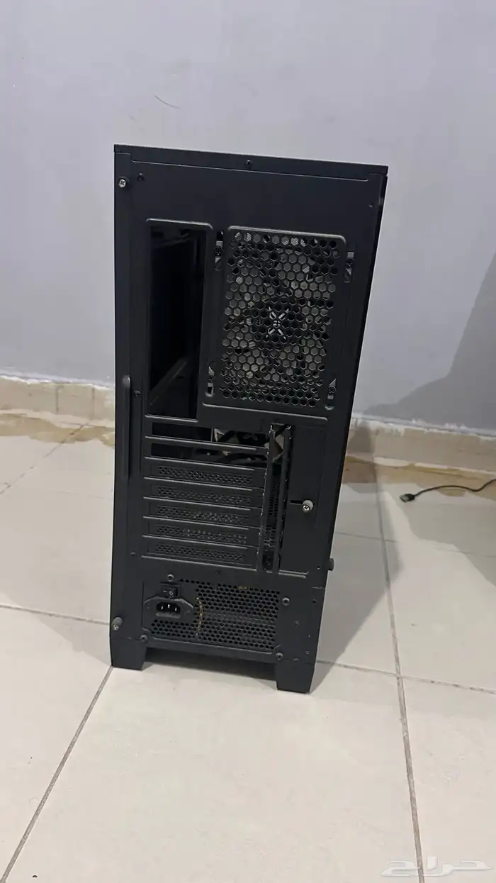 كيس Pc MAG للبيع نضيف 1