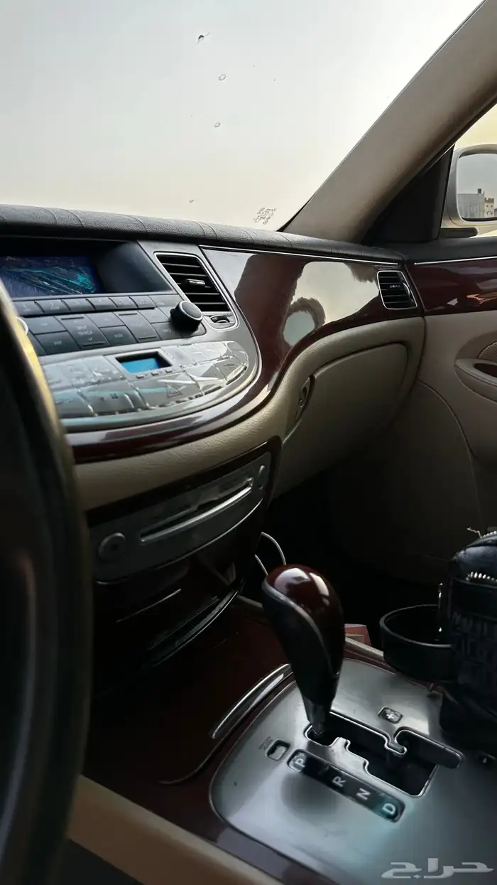 للبيع جينسس 2013 8