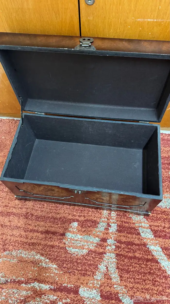 صندوق تخزين خشبي 2