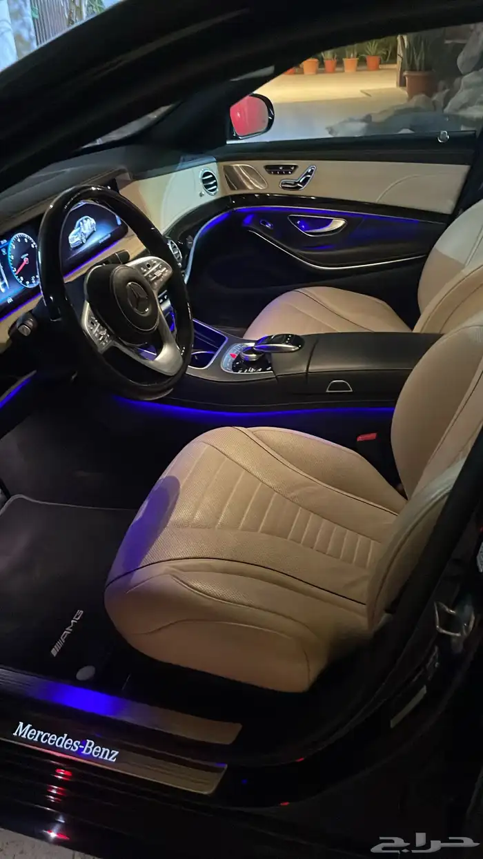 Mercedes-Benz 560s 31