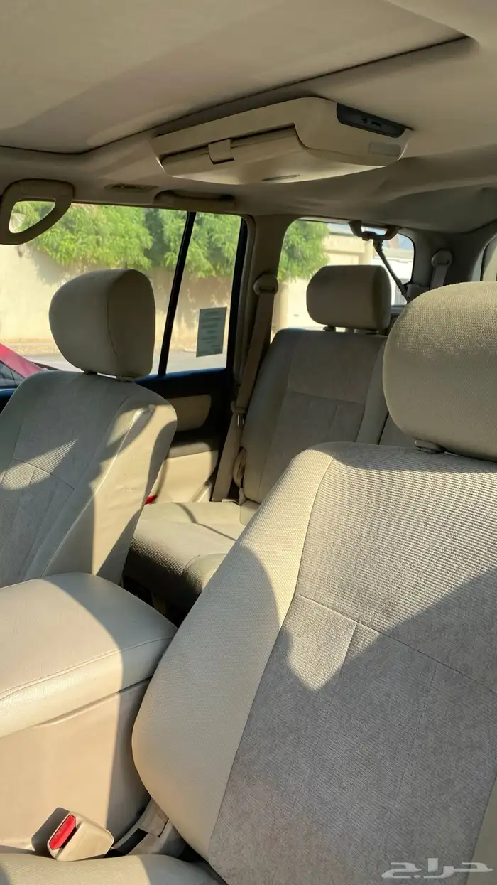 جيب لاندكروزر 9