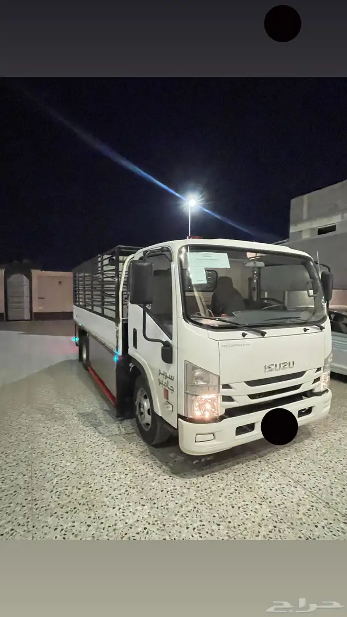 دينا للبيع ايسوزو 2023 شرط 4 طن 4.5 متر 0
